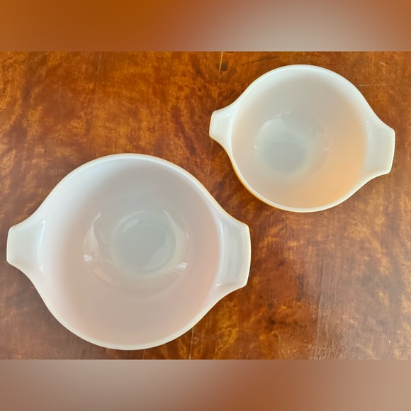 Set of 4 Pyrex Butterfly Cinderella mixing bowls - Picture 2 of 14